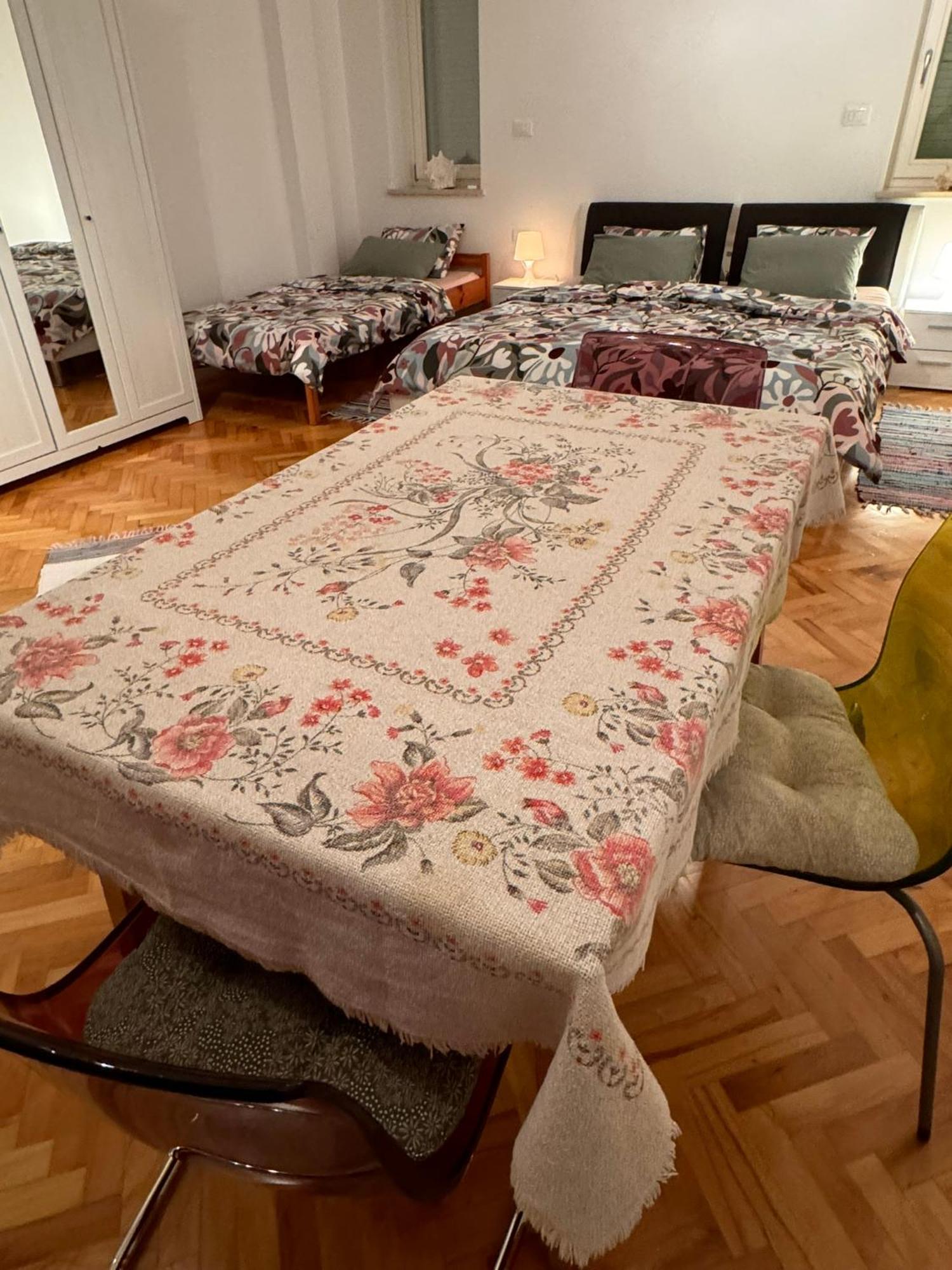 Apartment Mirjana *